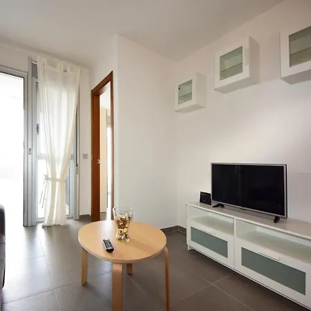 Apartman Magnificent On The Beach 